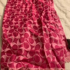 Beautiful brand new authentic Coach  large scarf with Coach logo. Must have!